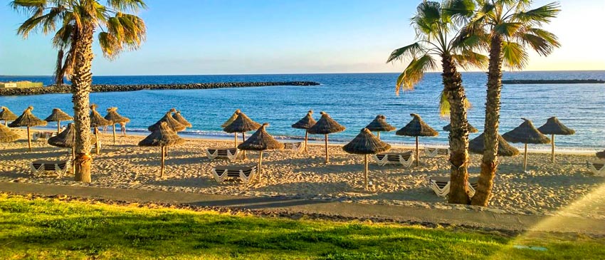 ¡Tenerife: 3, 5 o 7 noches con Vuelos (Madrid, Málaga, Sevilla o Granada) + Hoteles 3* en régimen de Media Pensión! ¡Incluye Puentes!