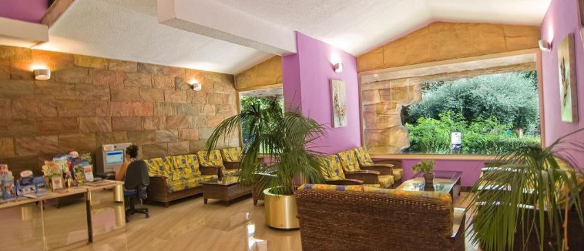 ¡Benidorm: 4 días y 3 noches en Hotel 4* Solo Adultos, con Pensión Completa!